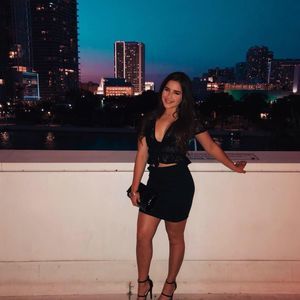 Meet your Posher, Anabelle